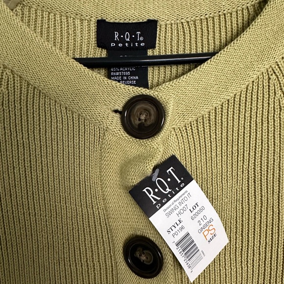 Women’s Button Up Sweater - Picture 2 of 2